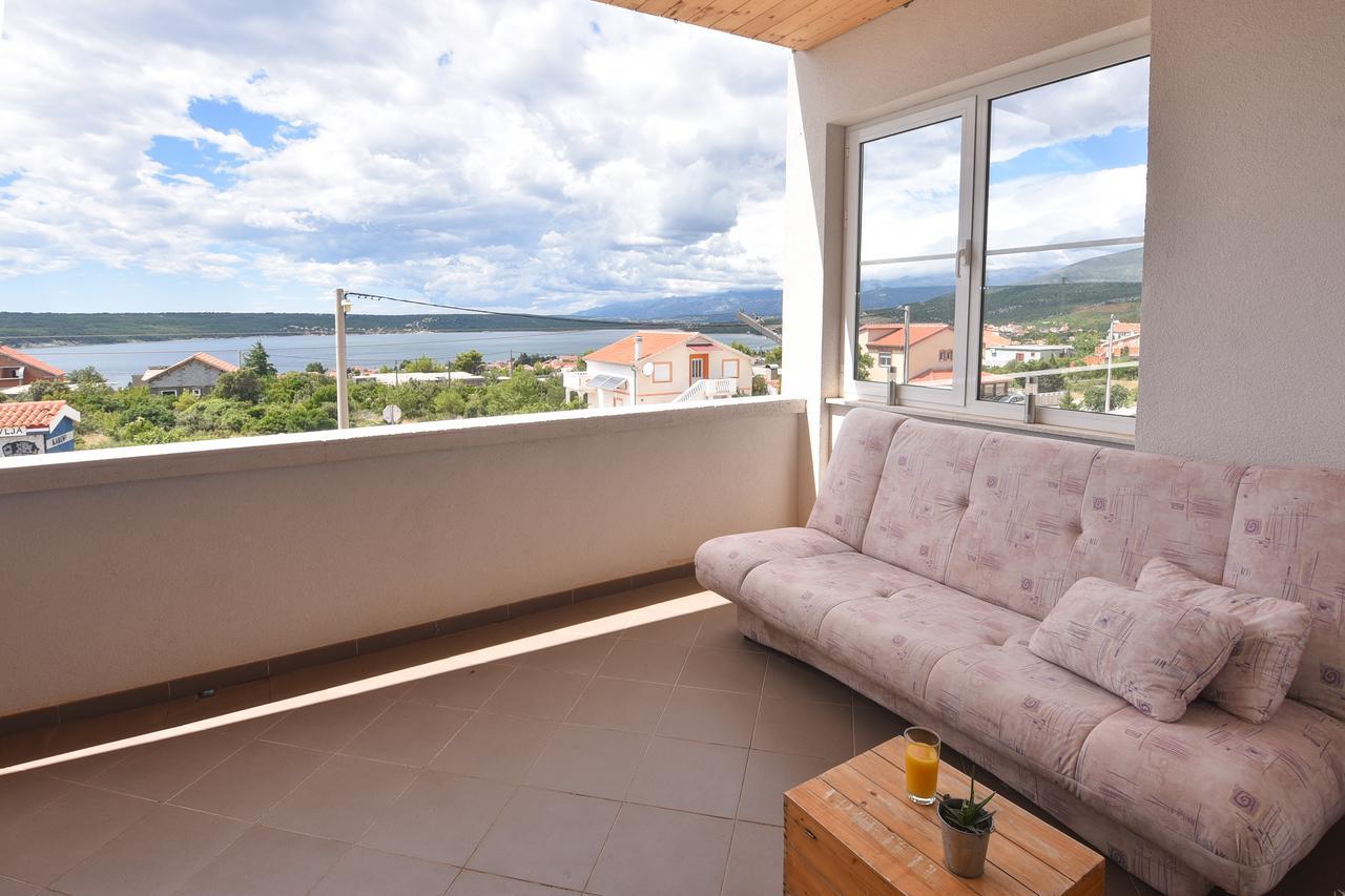 Apartment Larisa Gornji Karin Exteriör bild